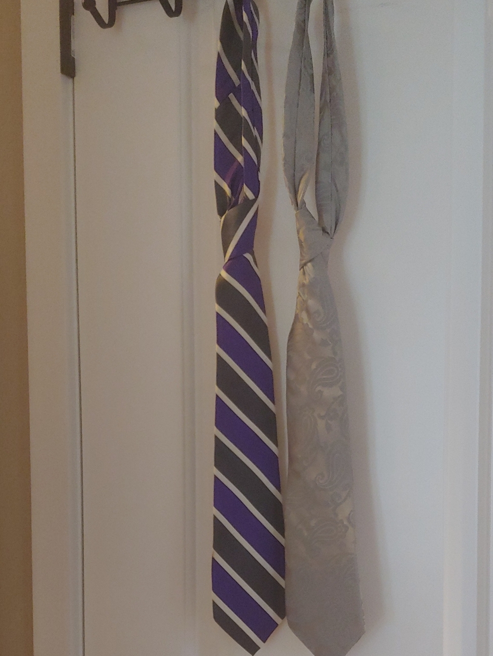 Set, Express Men's Statement Ties
